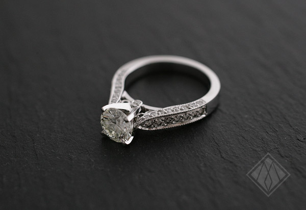 0007_Tracy_Matthews_Vintage Detail Engagement Ring